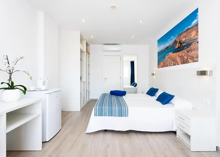 Hotel Globales Costa Tropical 3*